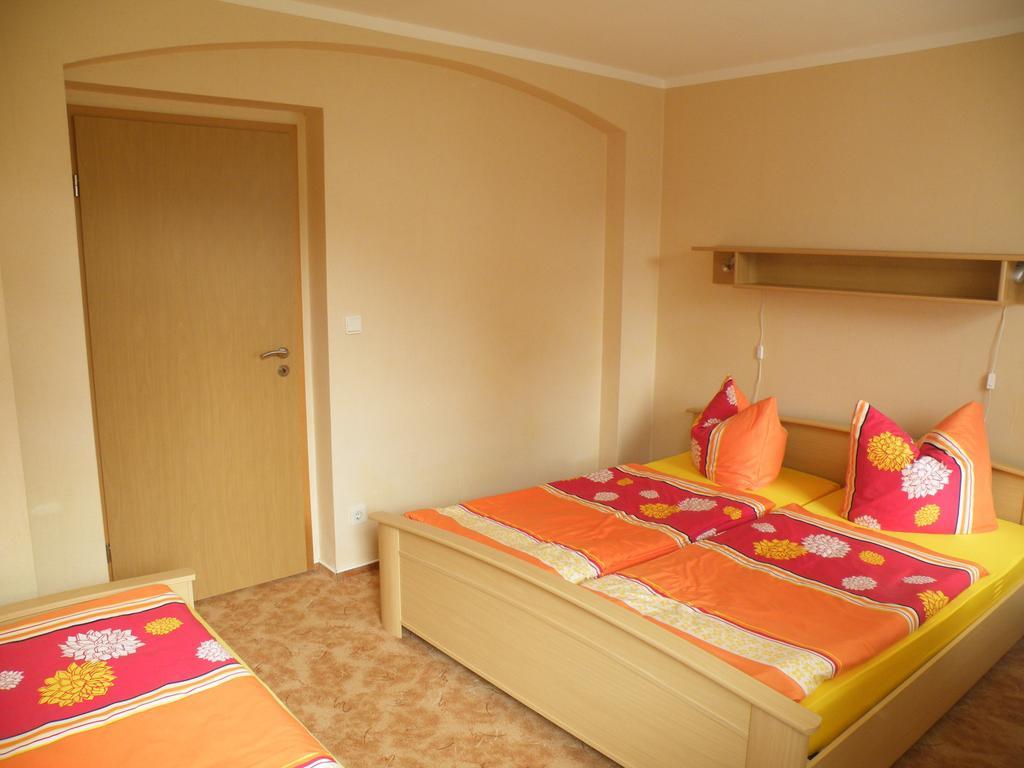 Am Lindenbaum Bed & Breakfast Sebnitz Ruang foto
